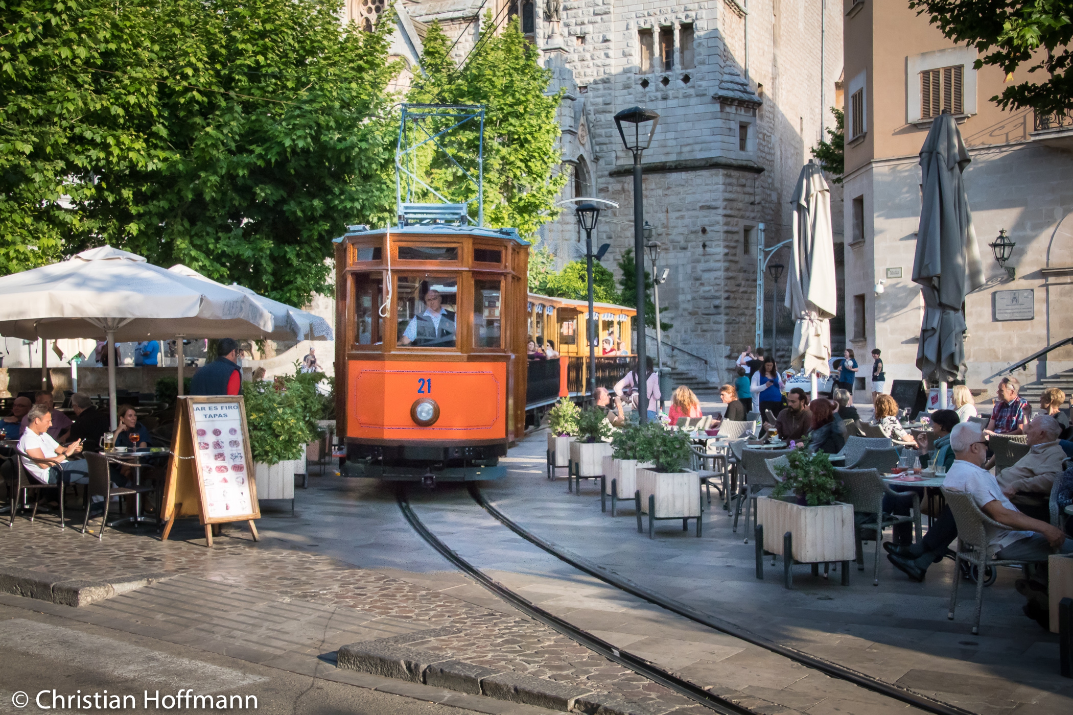 Plaza de la constitucio in Soller