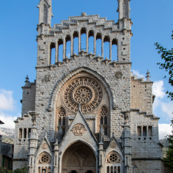 Kirche Iglesia de Sant Bartomeu in Soller