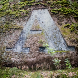 am Eingang der Drachenschlucht